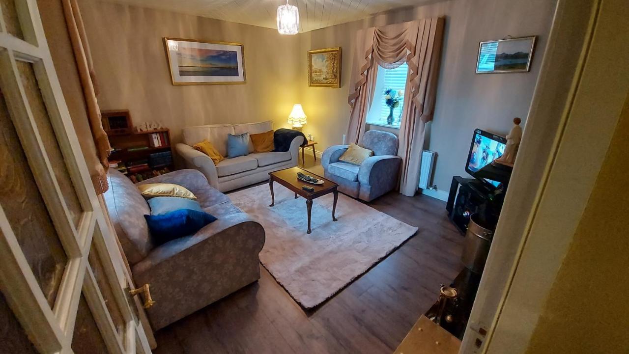 Fihoragh Farm House Otel Longford Dış mekan fotoğraf